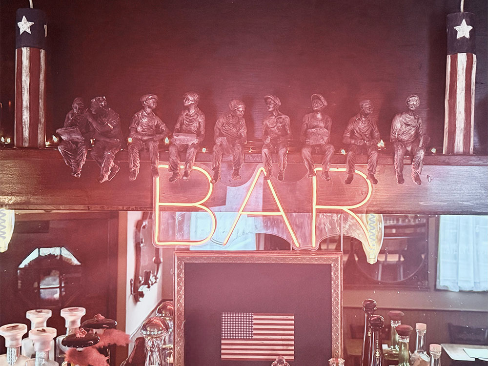 Tavern on 10th Photos